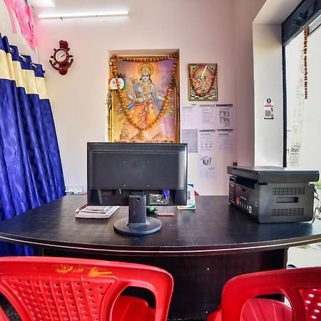 Spot On Devlok Guest House Patna  Ngoại thất bức ảnh