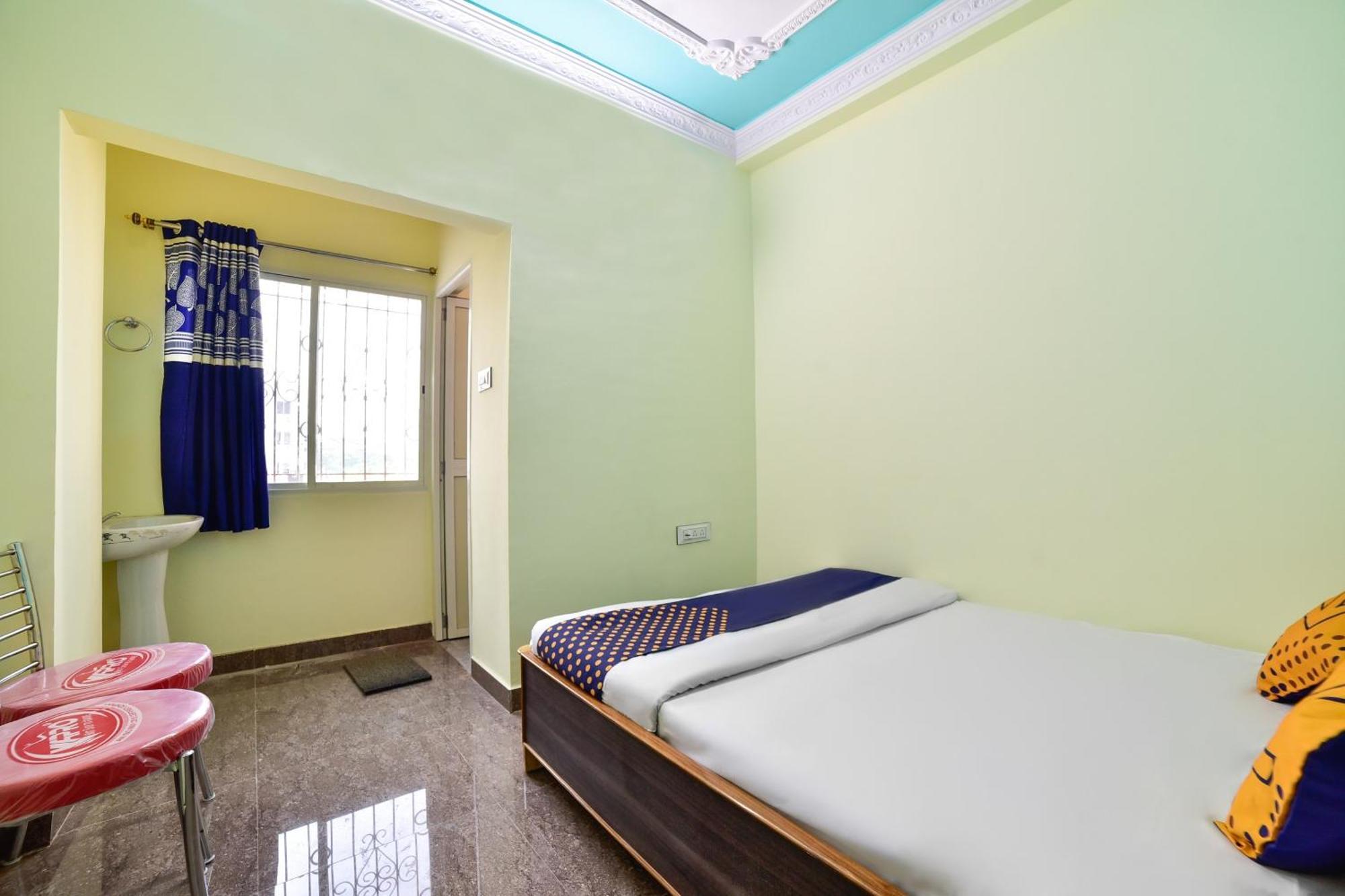 Spot On Devlok Guest House Patna  Ngoại thất bức ảnh
